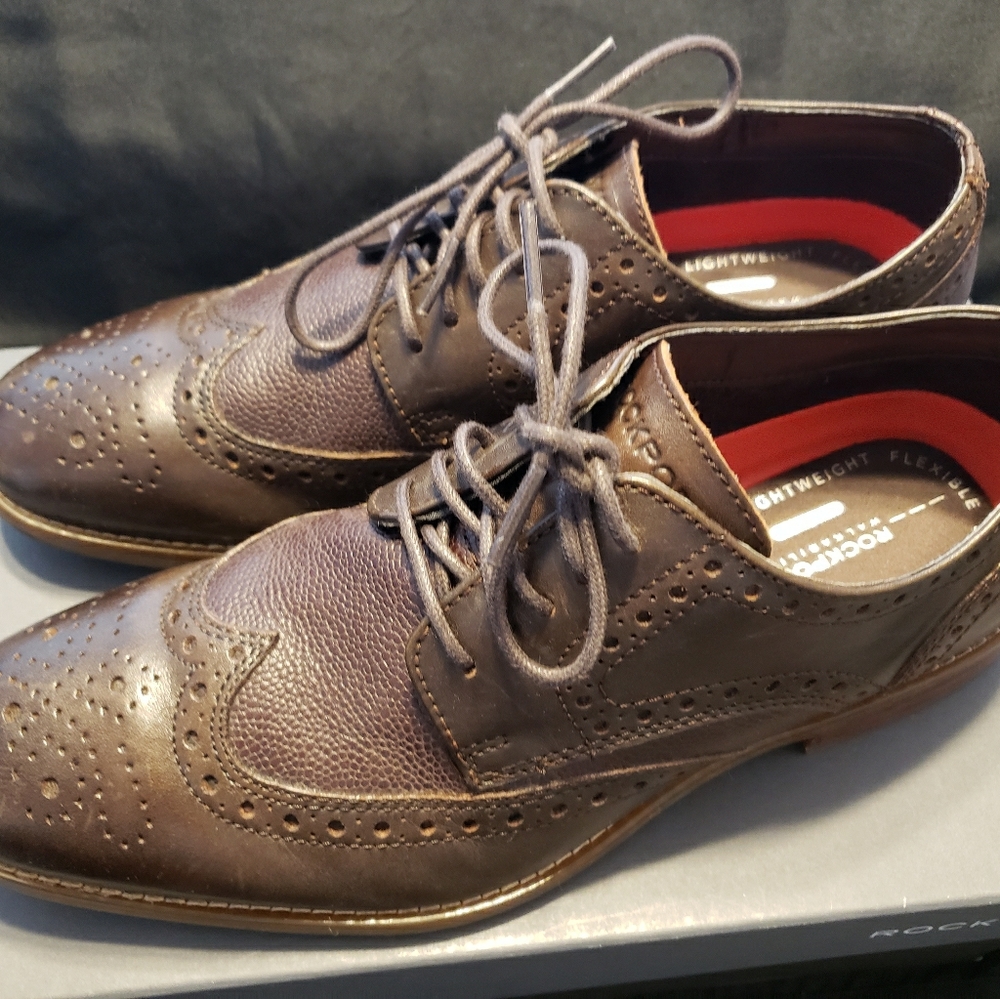 Shoe
